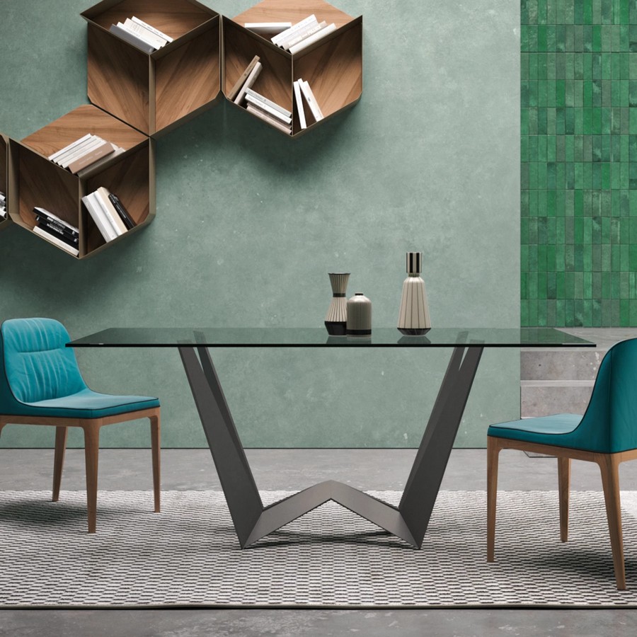 reverse-mini-stul-tonin-4